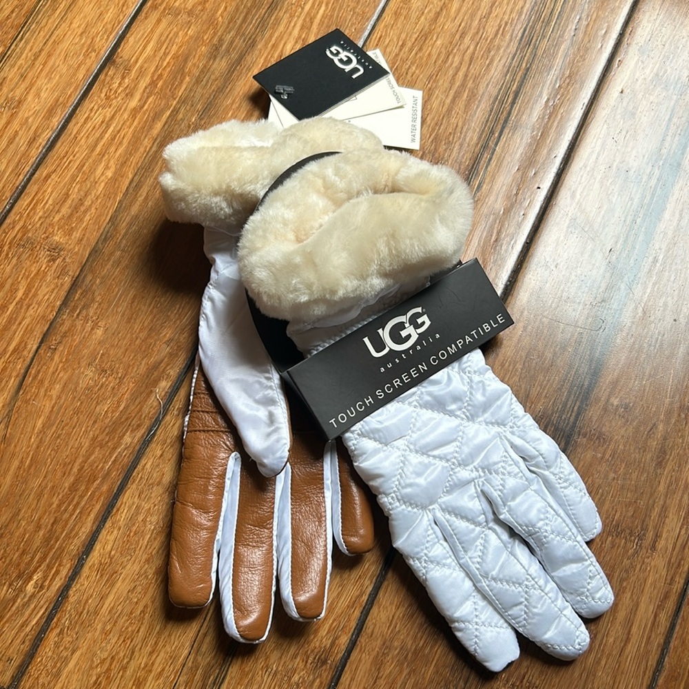 UGG Gloves